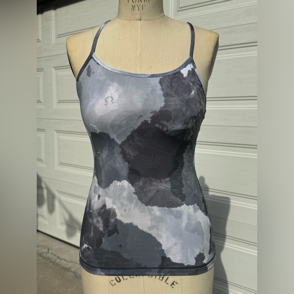 lululemon Cool Racerback Tank Top size 6